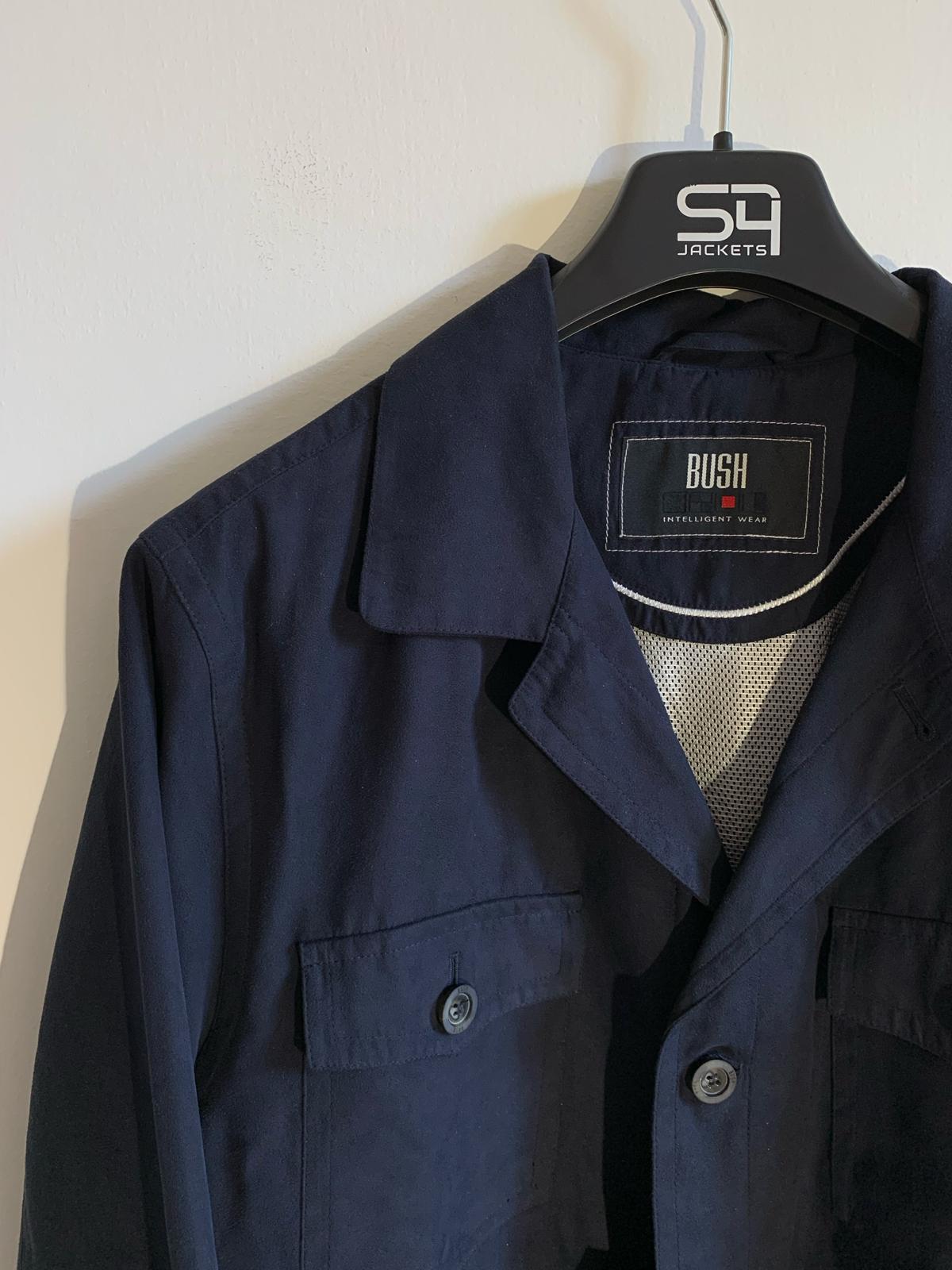 Giacca Bush. Colore blu. Taglia 50. 100% Skinara (Microfibra) - GLWear #