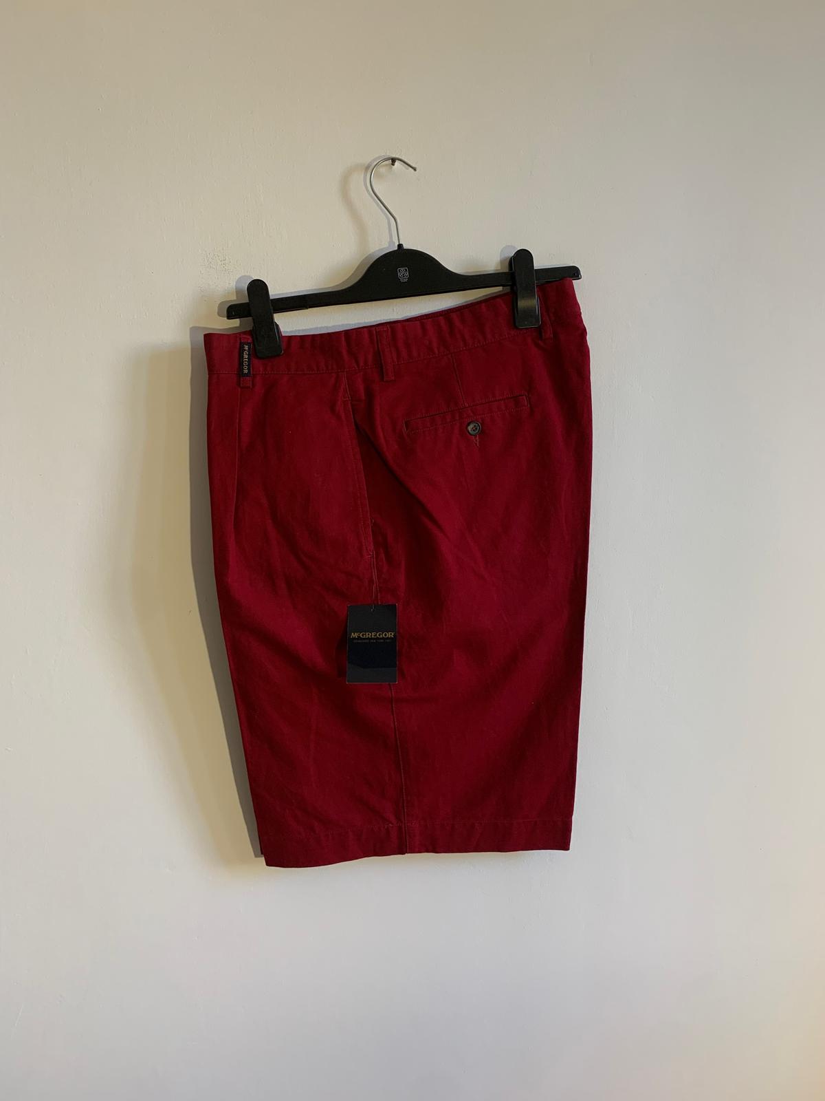 Shorts McGregor mod. Alisco Brunel. Taglia 54. Colore rosso. 53% Cotone 47% Lino - GLWear #