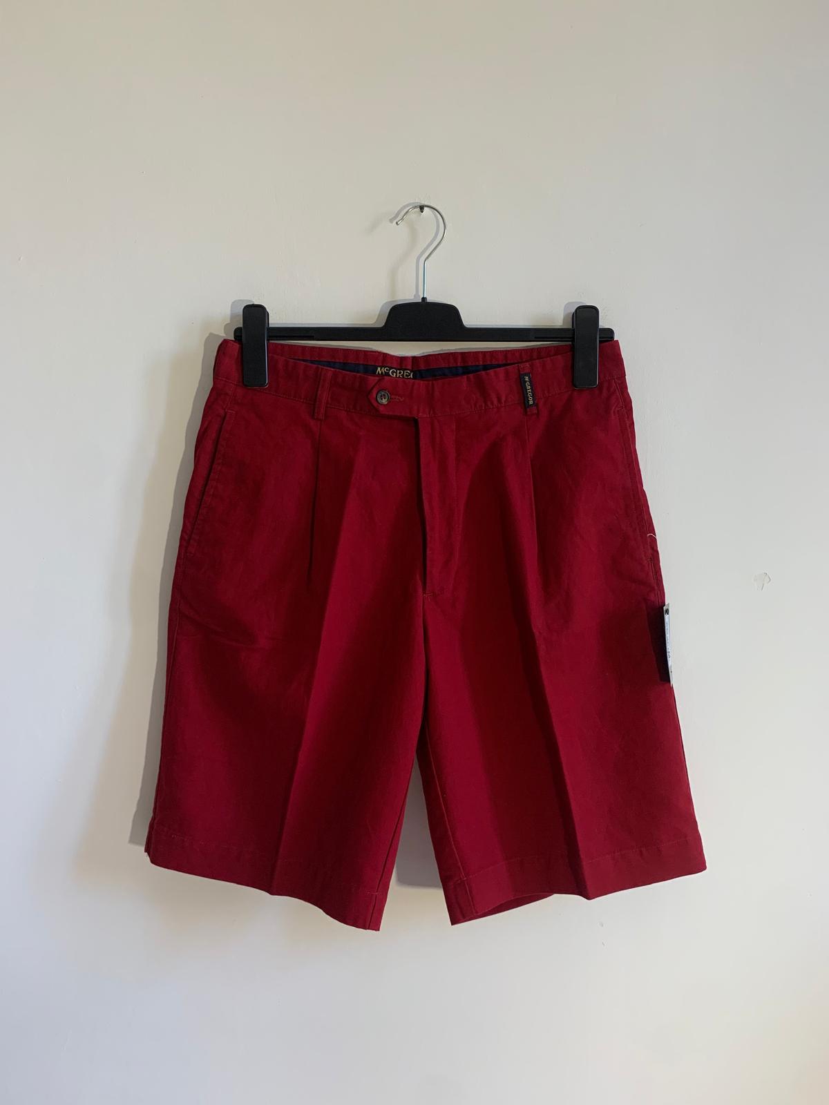 Shorts McGregor mod. Alisco Brunel. Taglia 50. Colore rosso. 53% Cotone 47% Lino