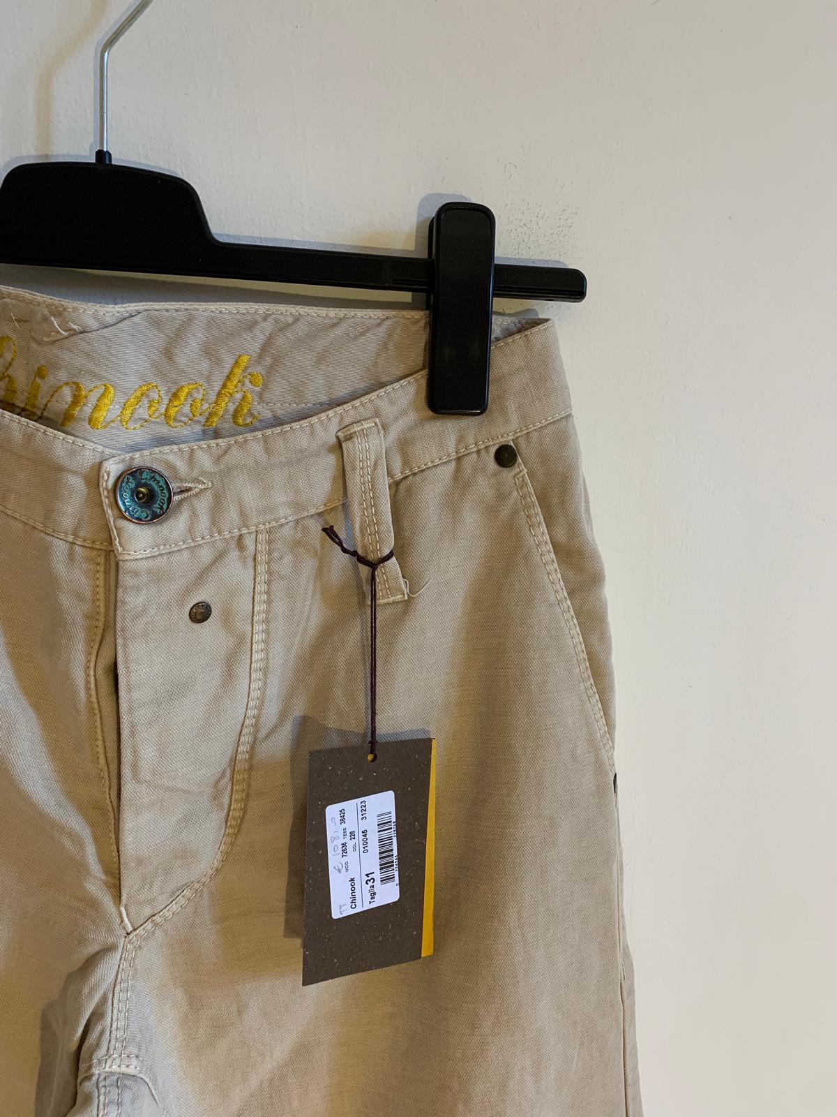 Pantalone Chinook. Taglia 44/46. 100% Cotone. Colore Beige