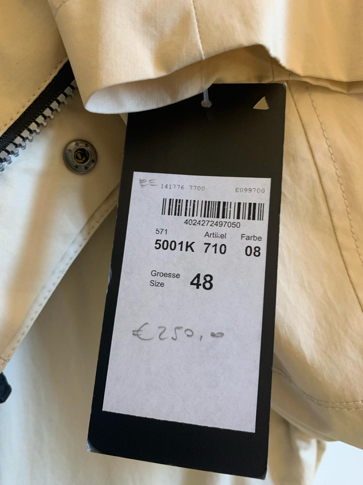 Giacca Bush per Lufthansa. Colore beige. Taglia 48 - GLWear #