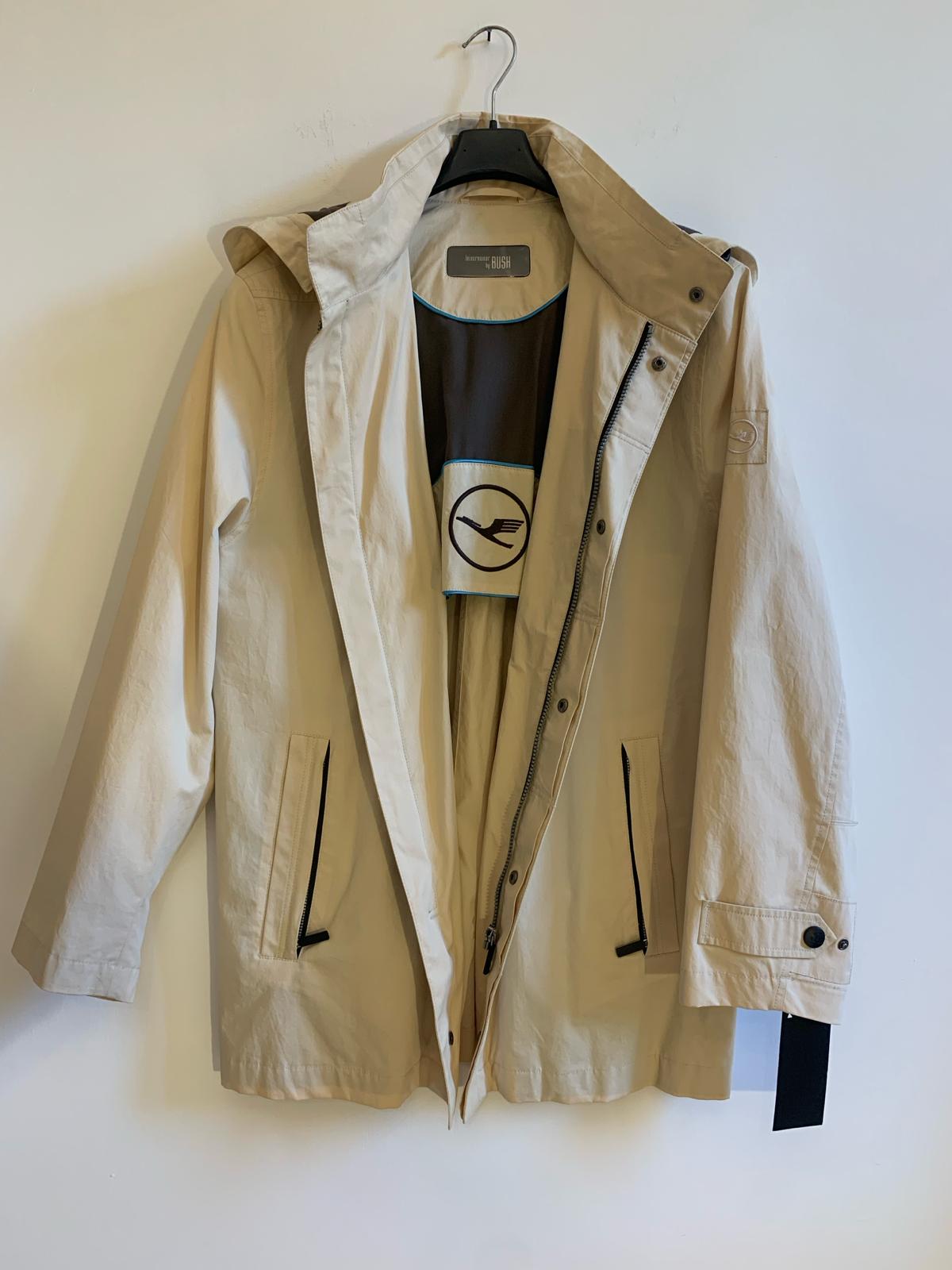 Giacca Bush per Lufthansa. Colore beige. Taglia 48 - GLWear #