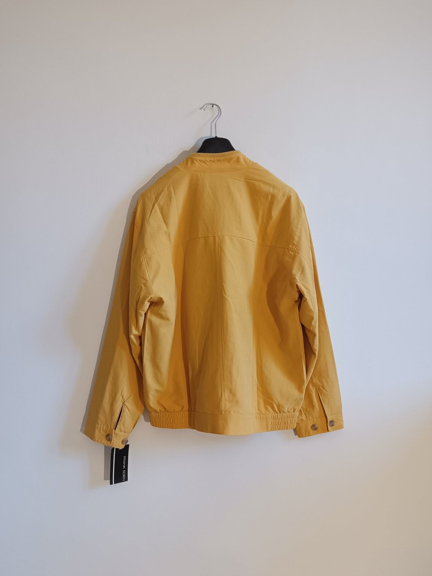 Giacca Frank Eden colore giallo. Taglia 52. 100% Microfibra - GLWear #
