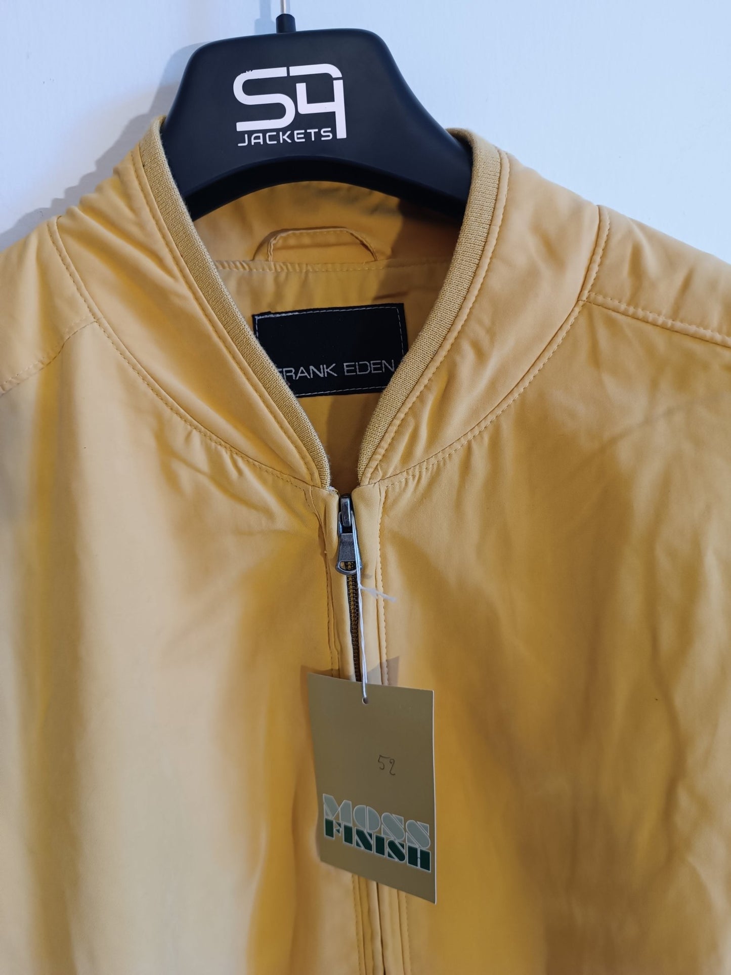 Giacca Frank Eden colore giallo. Taglia 52. 100% Microfibra - GLWear #