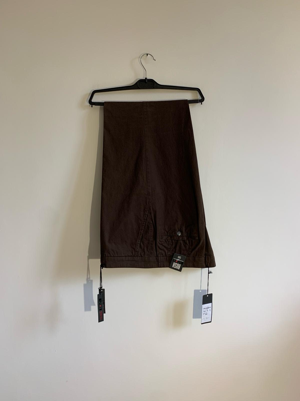 Pantalone Bush.Taglia 56. 97% Cotone 3% Elastan. Colore marrone - GLWear #