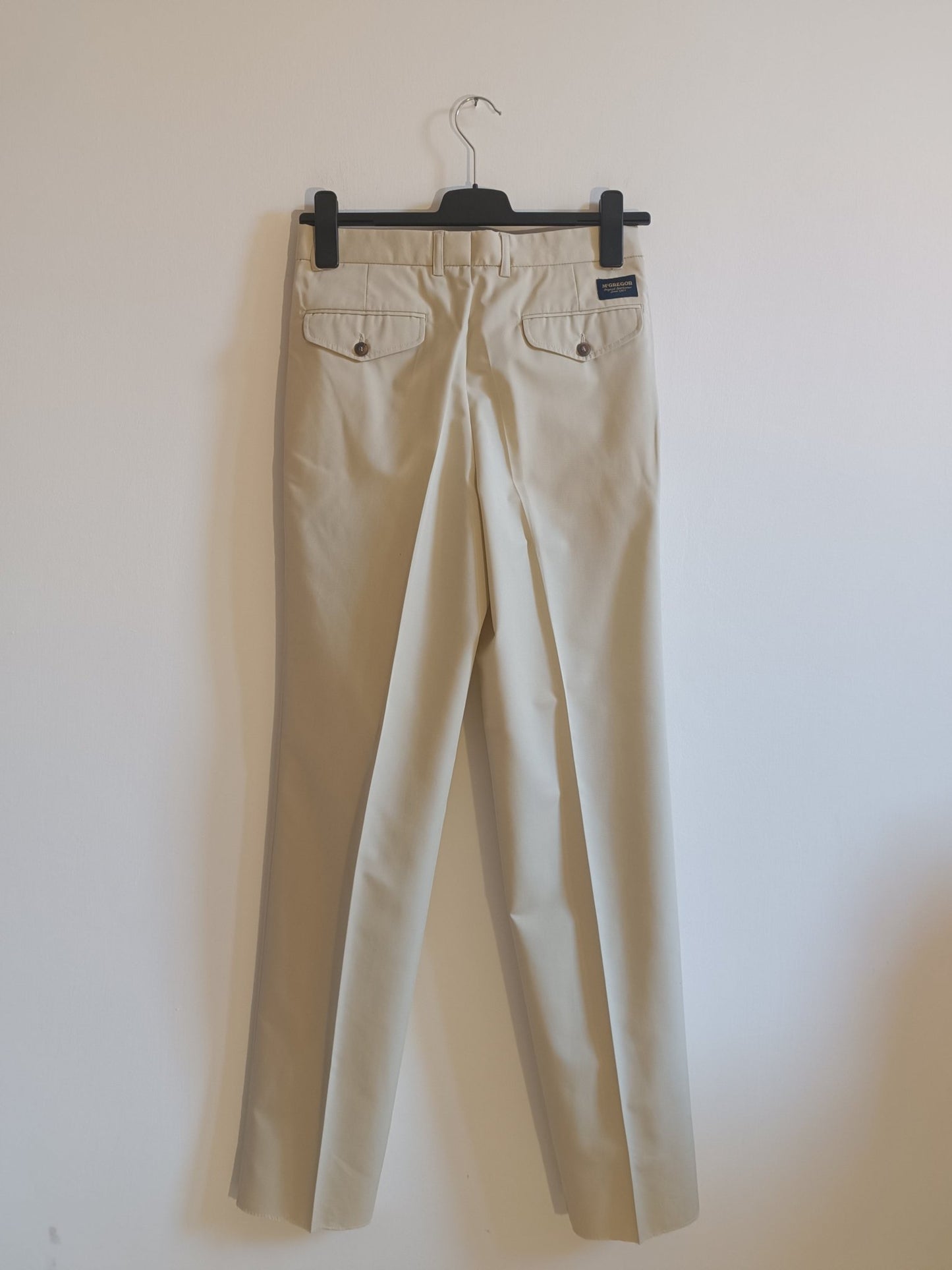 Pantalone McGregor modello Sevilla Bologna. Taglia 46. 67% Poliestere 33% Cotone - GLWear #