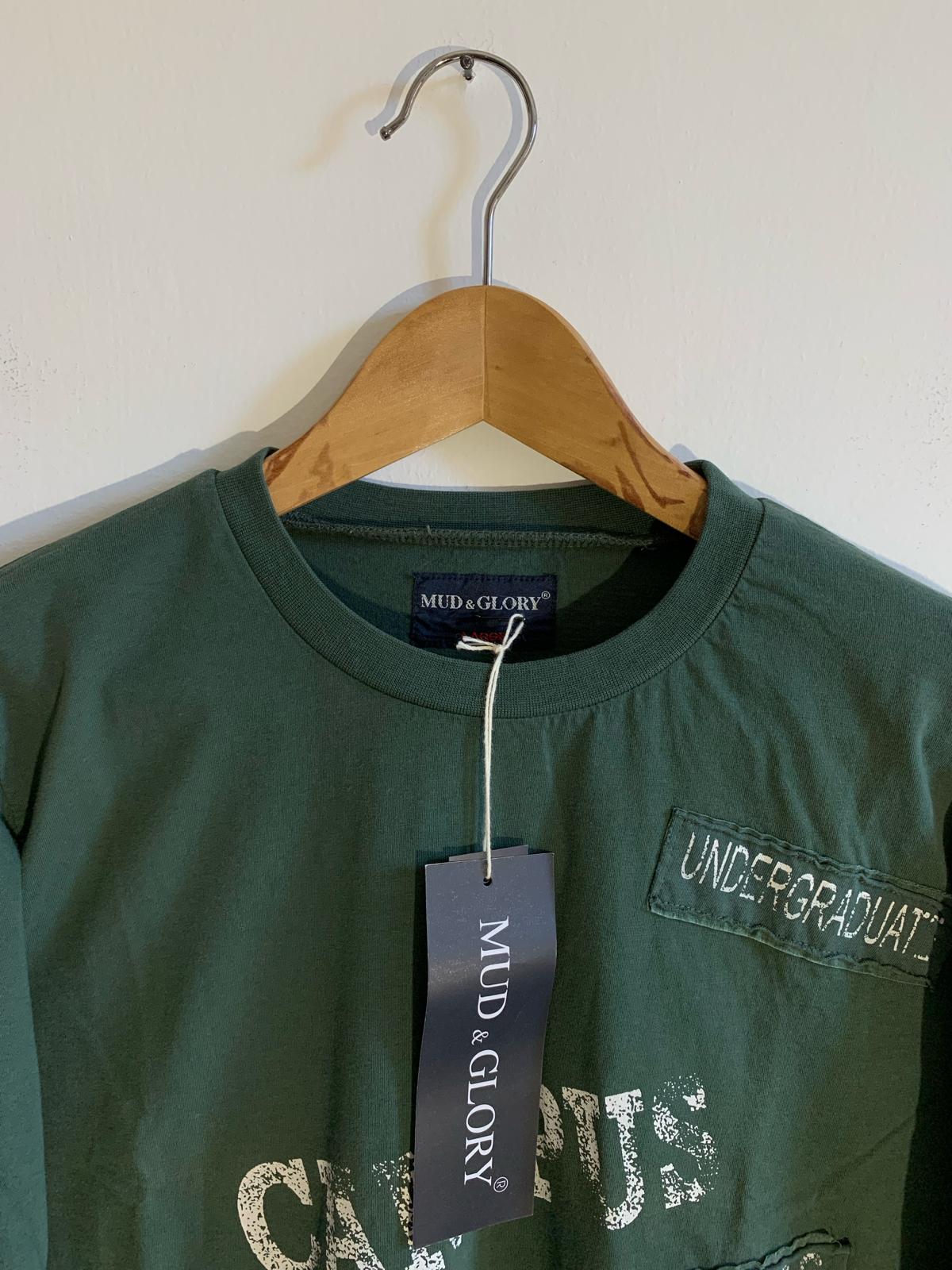T- Shirt Mud & Glory verde scura con manica lunga. Taglia L. 100% Cotone - GLWear #