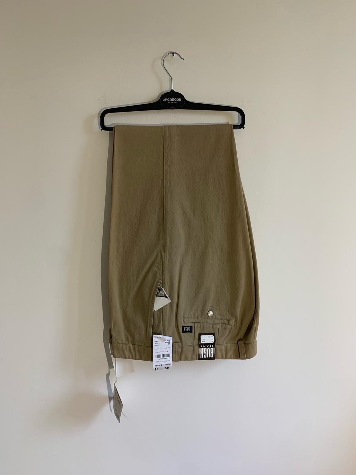 Pantalone Bush Stretch .Taglia 58. 98% Cotone 2% Licra. Colore beige - GLWear #