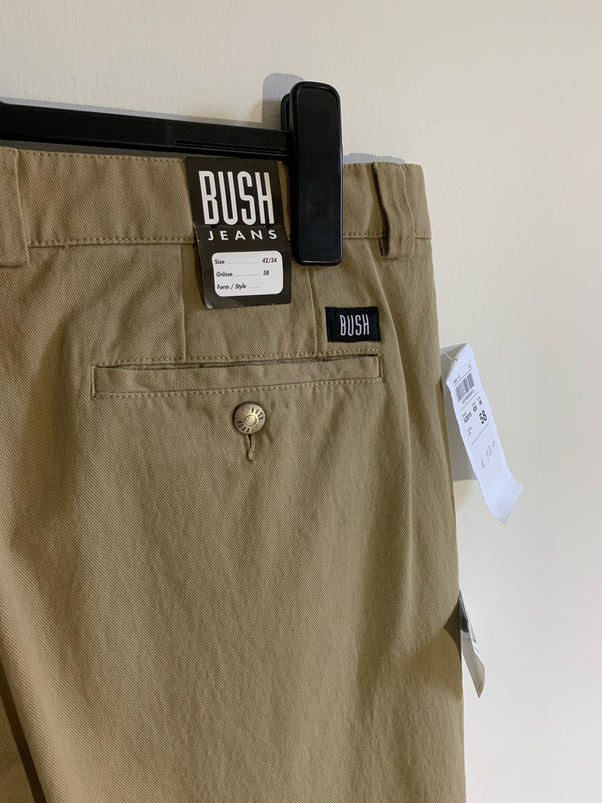 Pantalone Bush Stretch .Taglia 58. 98% Cotone 2% Licra. Colore beige - GLWear #