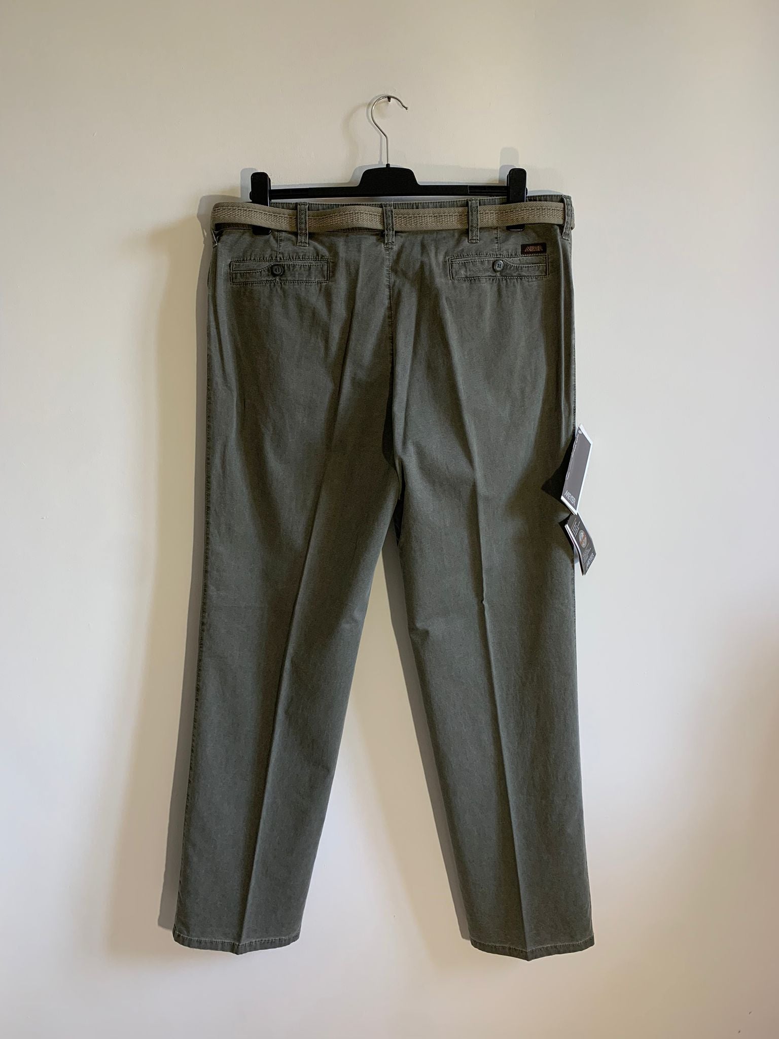 Pantalone Meyer mod. Diego. Taglia 58. 96% cotone 4%Elastan. Cintura per regolare la circonferenza della vita - GLWear #
